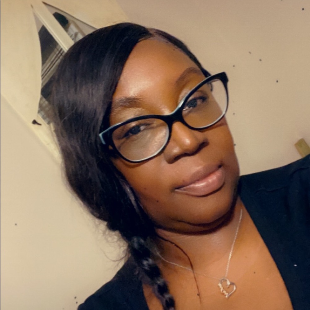 Meet your Posher, Jackie